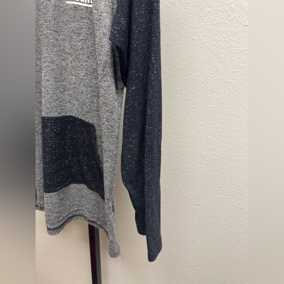 Las Vegas Raiders Men's NFL Team Apparel Gray Hoodie Shirt Size XL –Team Apparel - Picture 2 of 9